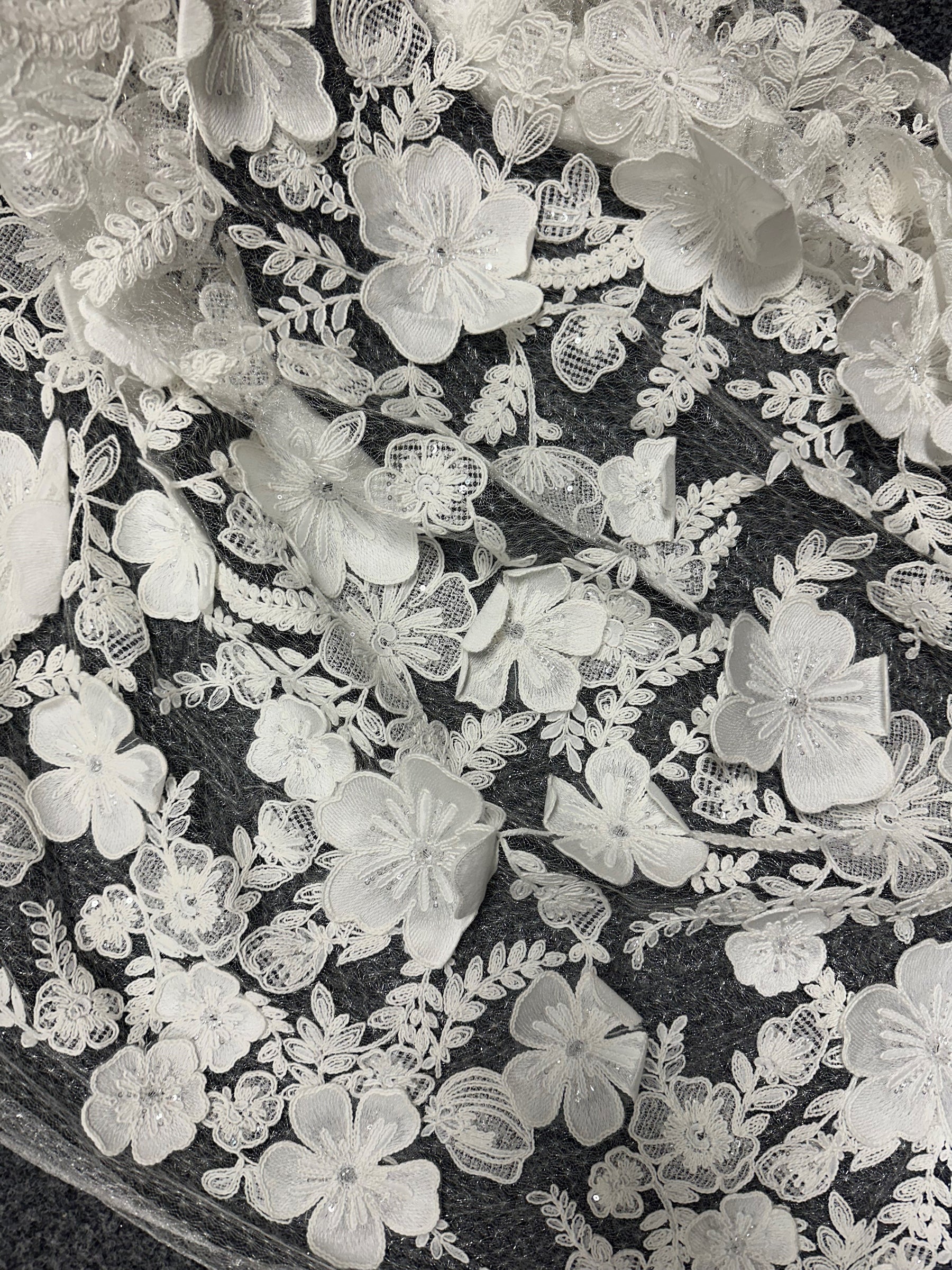 Ivory 3d Flower Lace – Cher