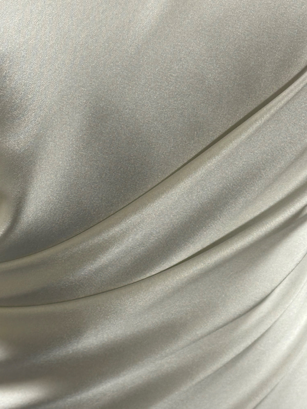 Ivory Silk Stretch Satin - Elasticity