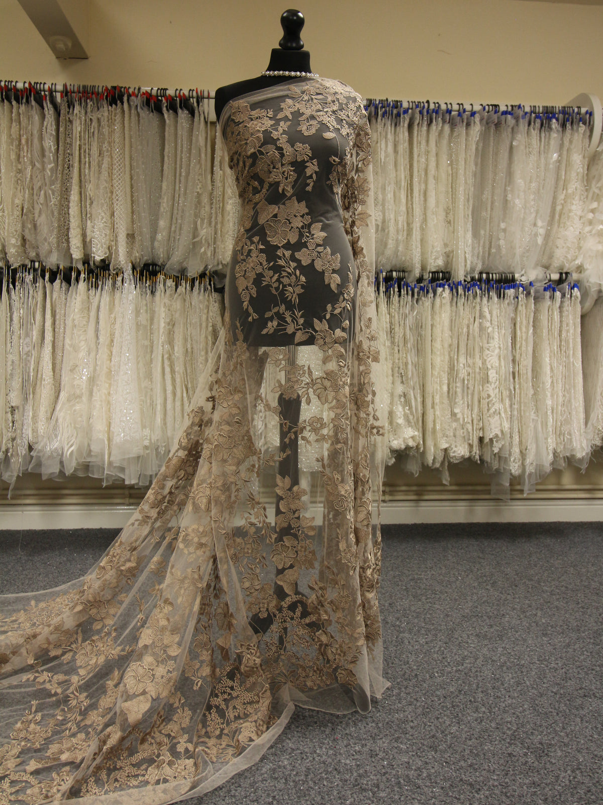 Coffee Embroidery Lace - Garbo