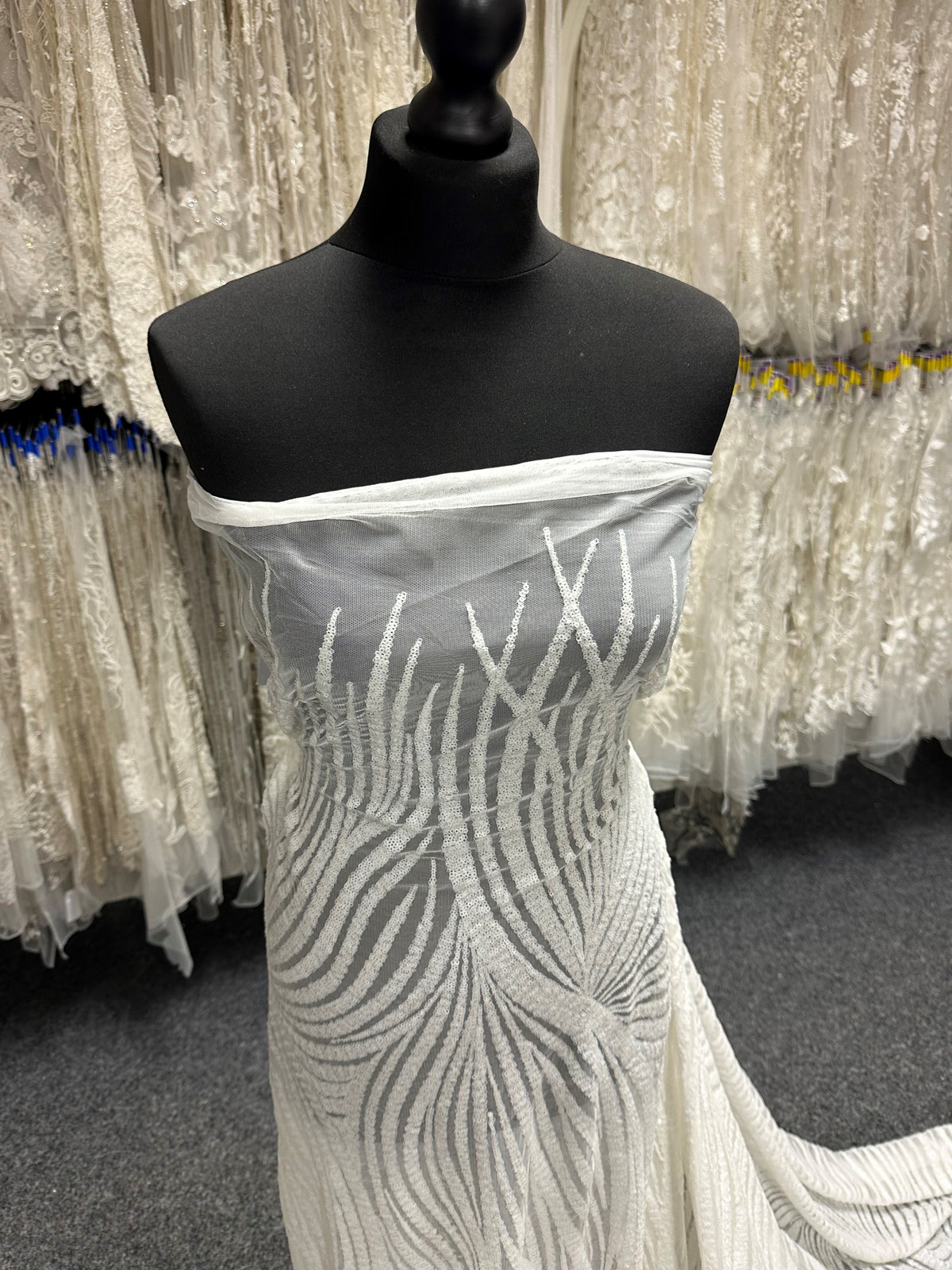 Ivory Sequin Tulle - Gori (CF)