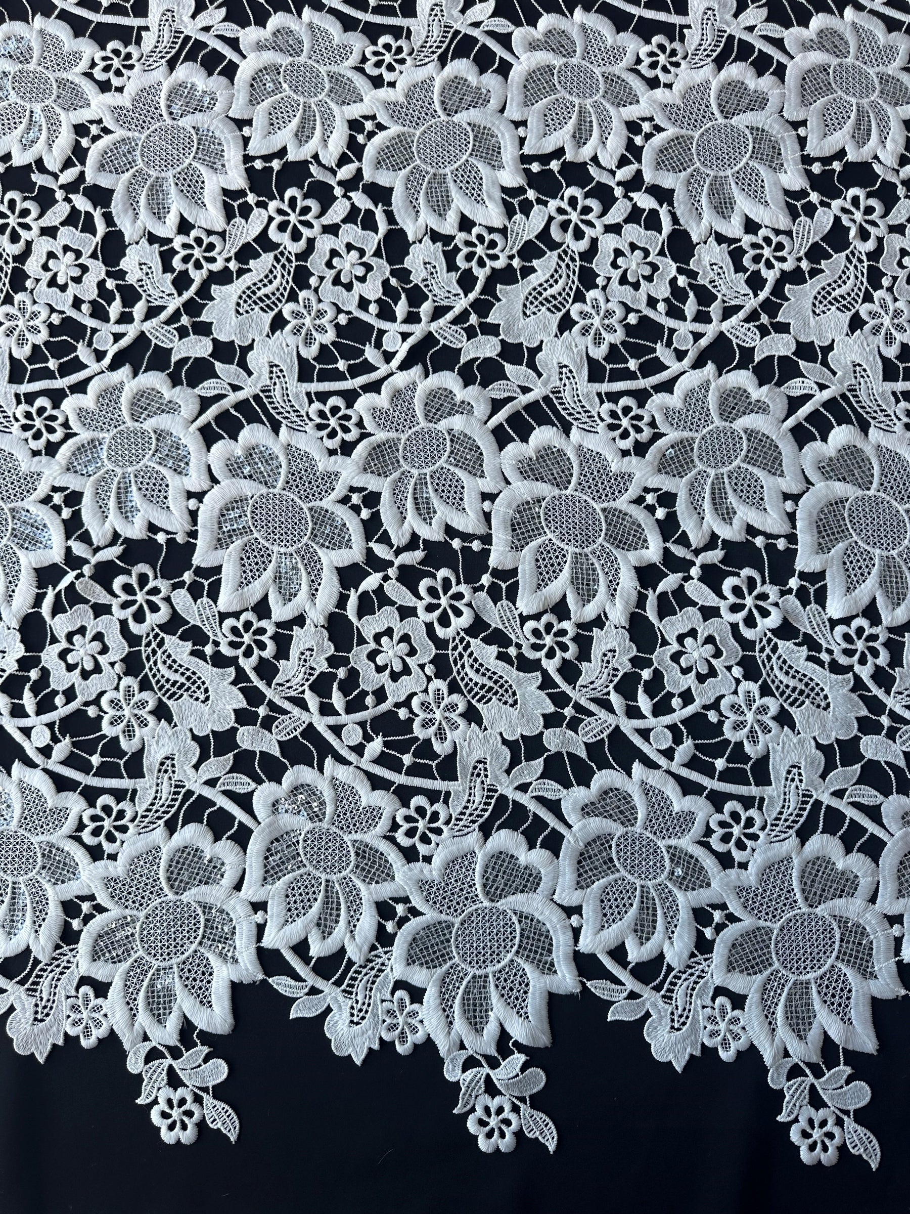Ivory Guipure Lace - Arturio