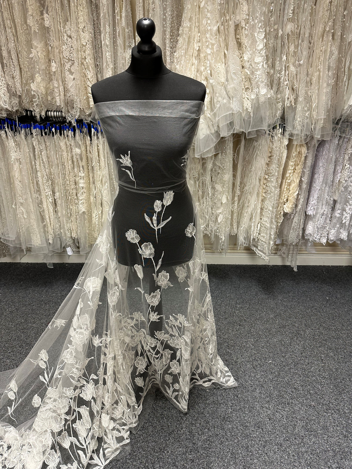 Ivory Italian Embroidered Lace - Sammie