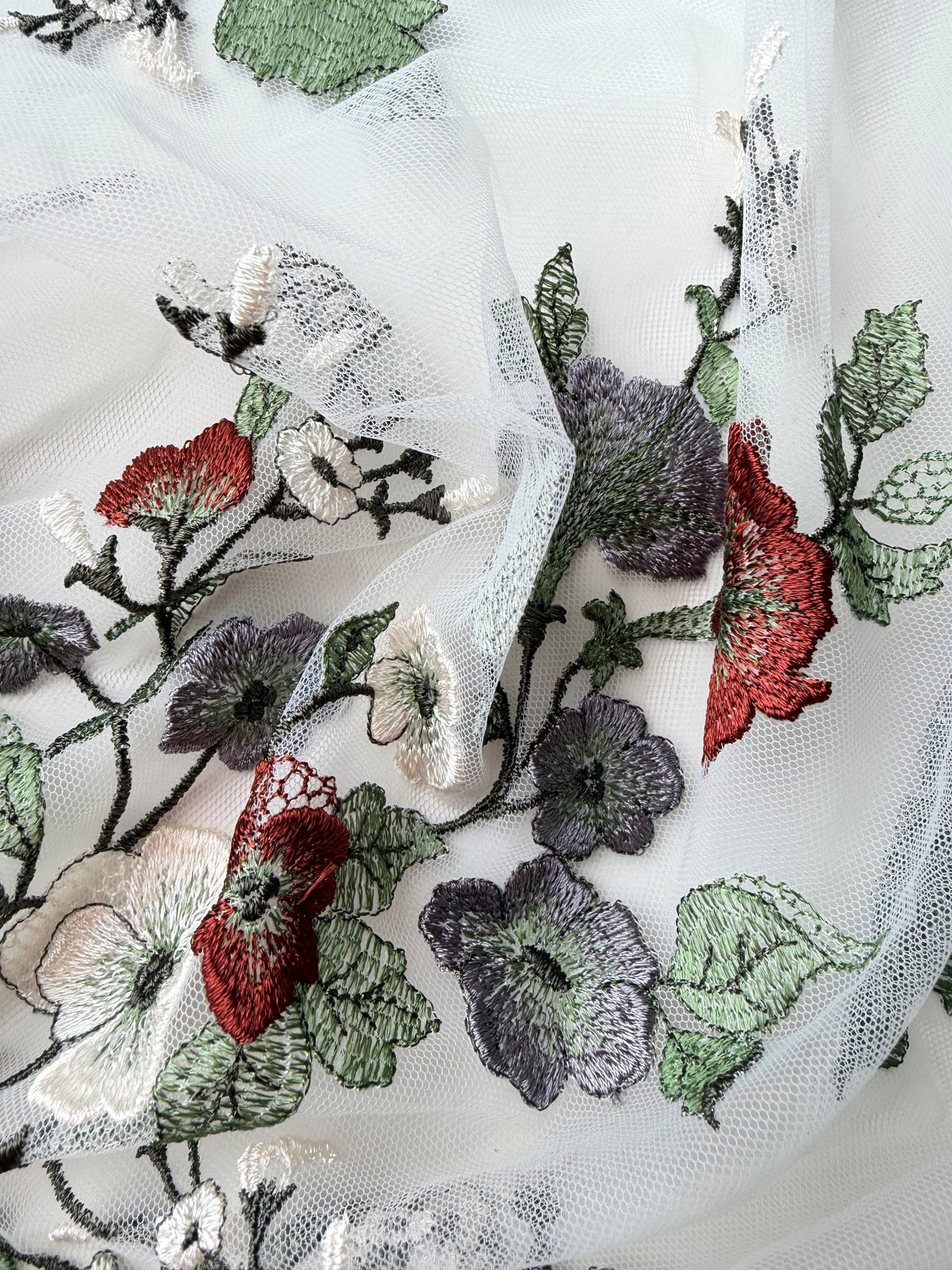 Ivory, Grape and Wine Lace - EB5055