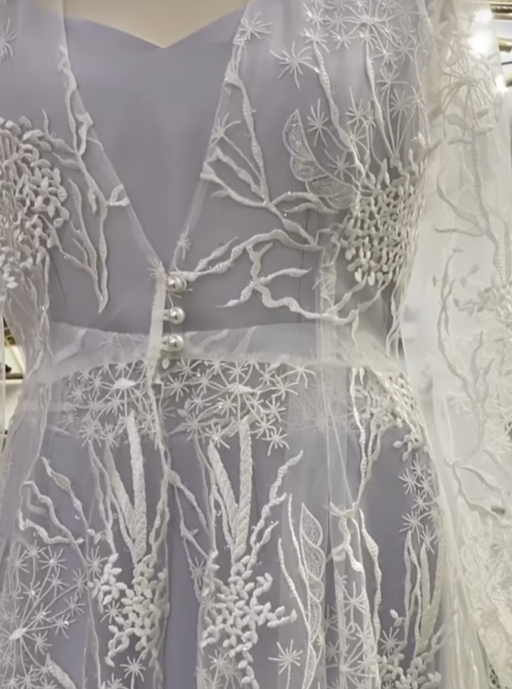Ivory Embroidered Lace - Hayley