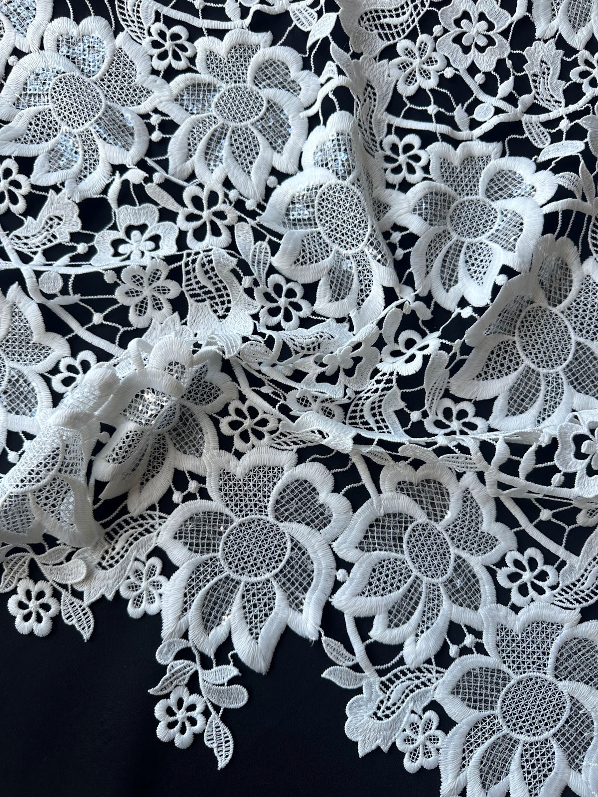Ivory Guipure Lace - Arturio