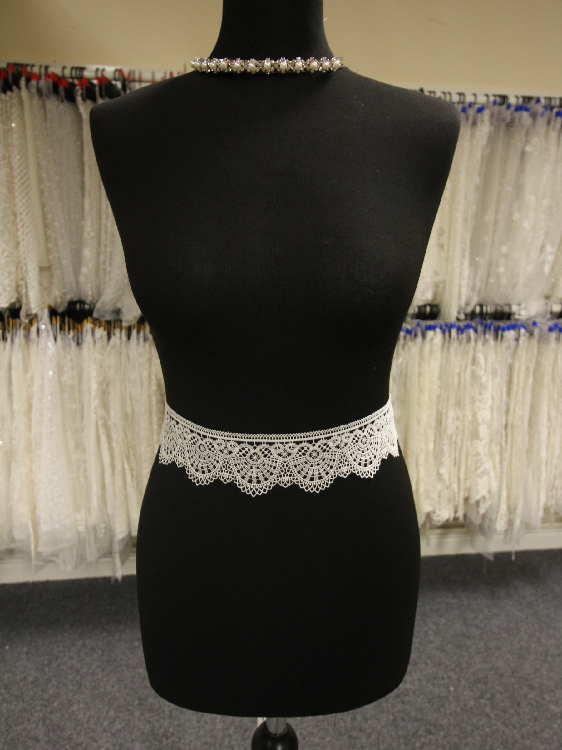 Ivory Lace Trim - Eucalyptus