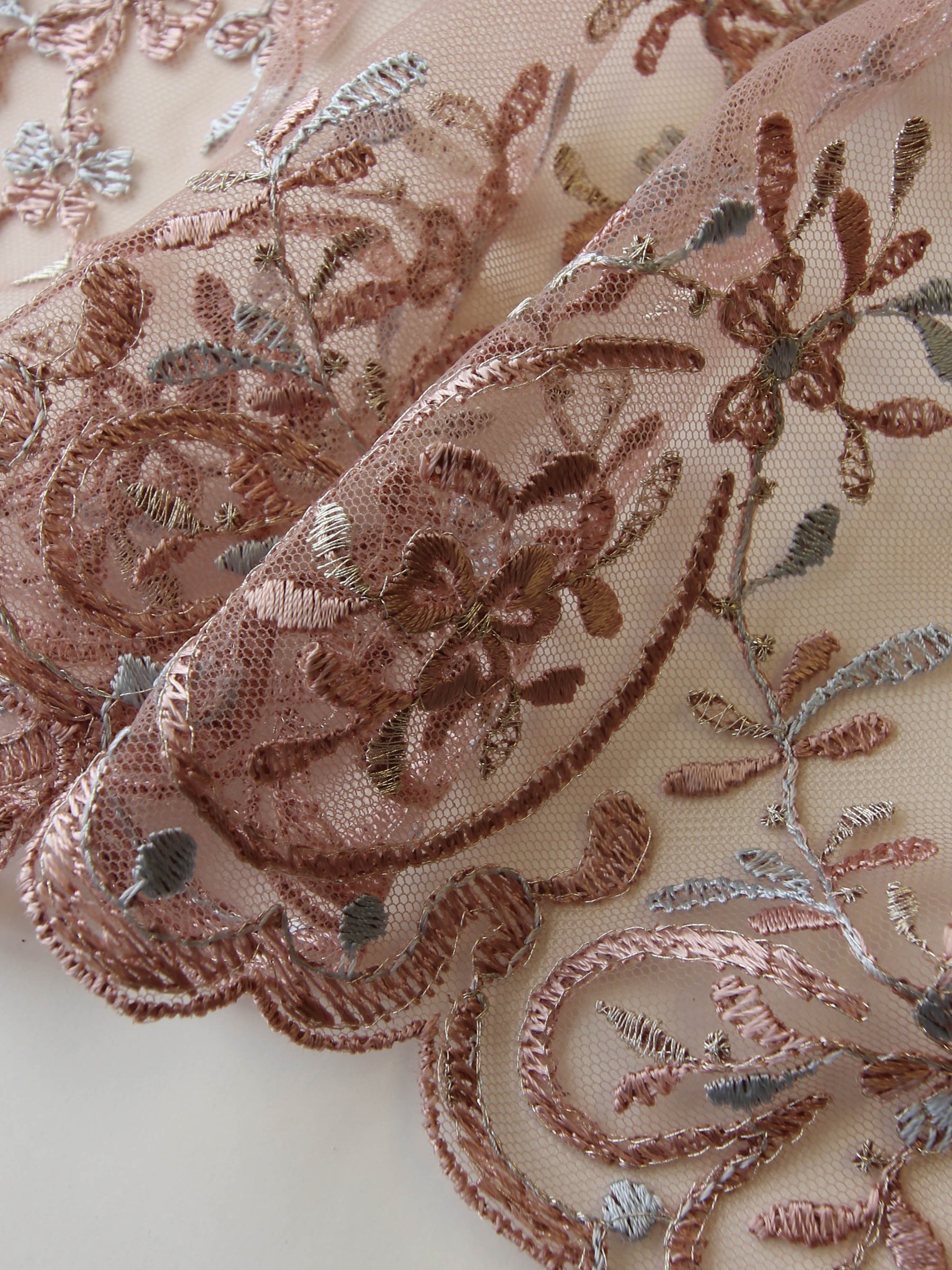 Antique Rose Lace - Legacy