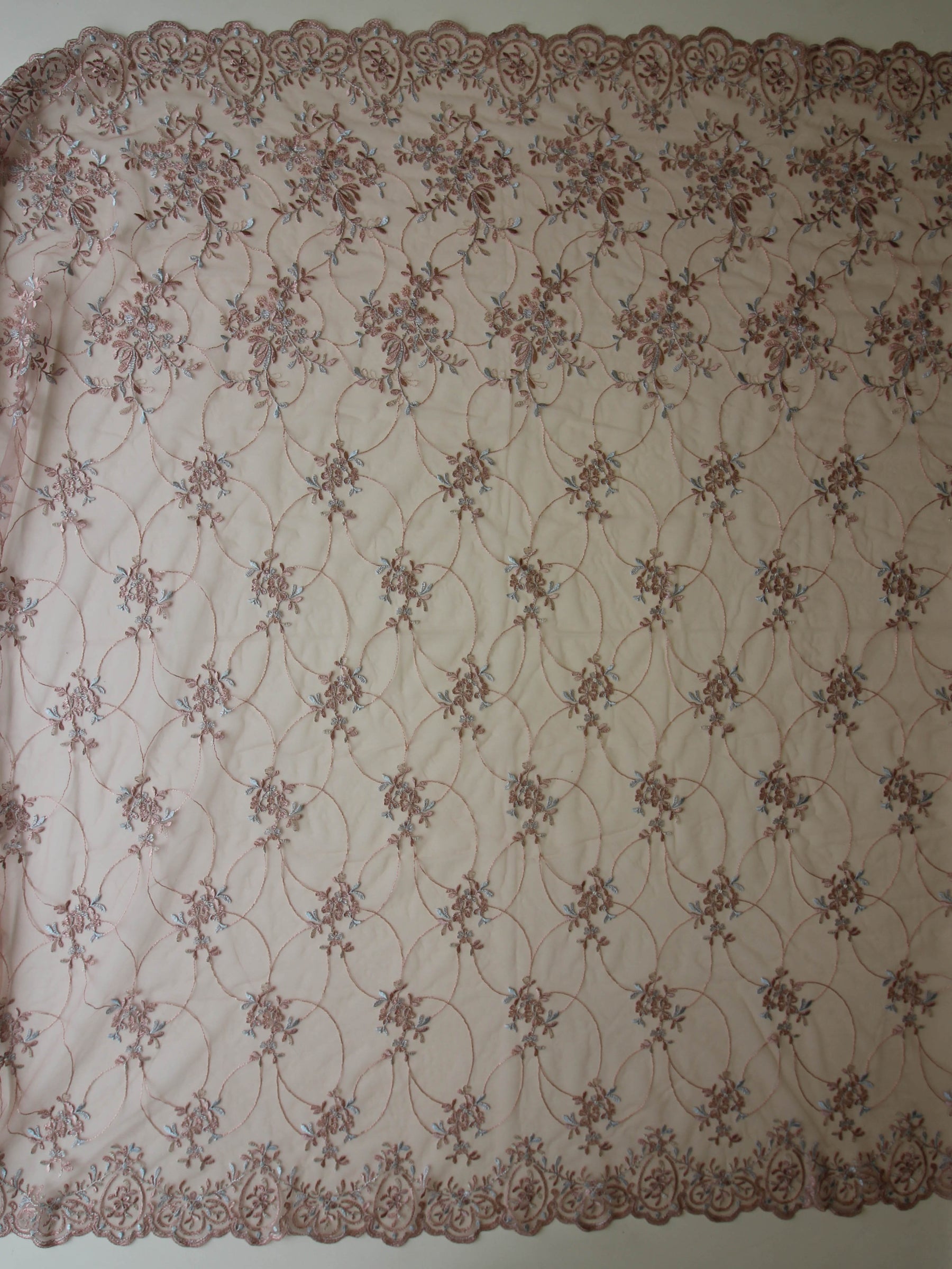 Antique Rose Lace - Legacy