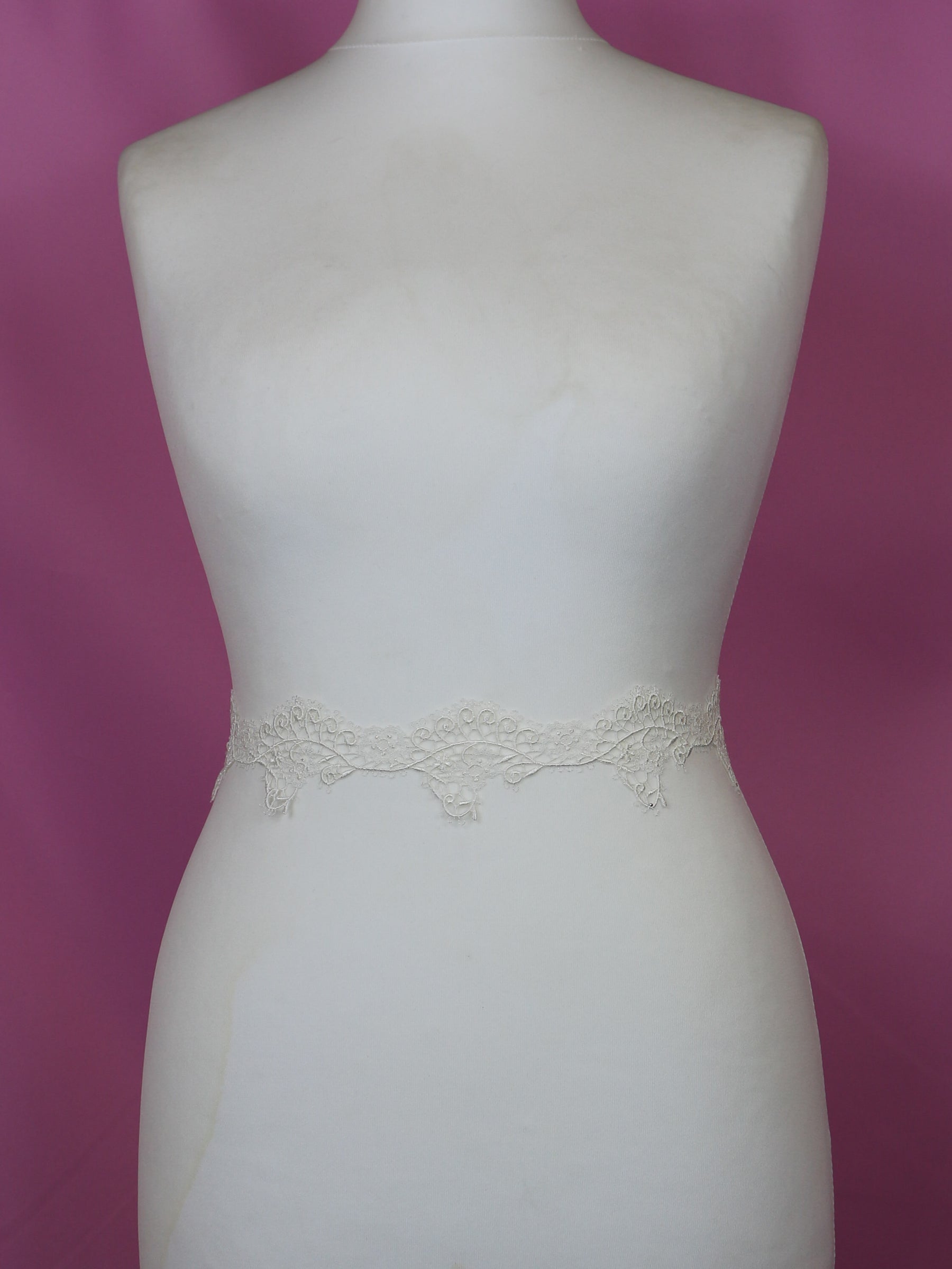 Ivory Guipure Lace Trim - Faith