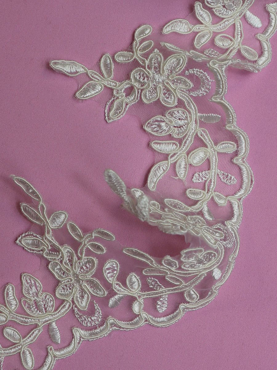 Ivory Corded Lace Trim - Gabrielle