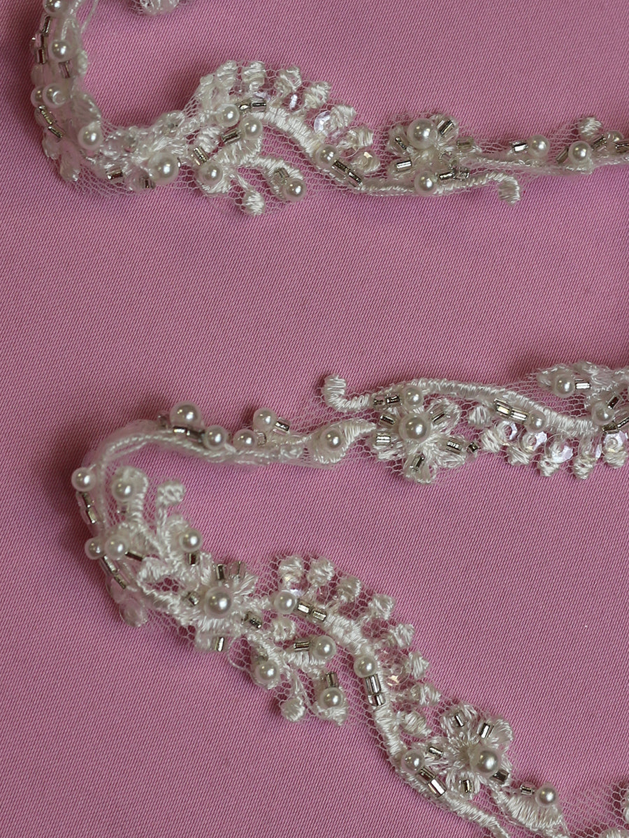 Ivory Beaded Lace Trim – Gamma