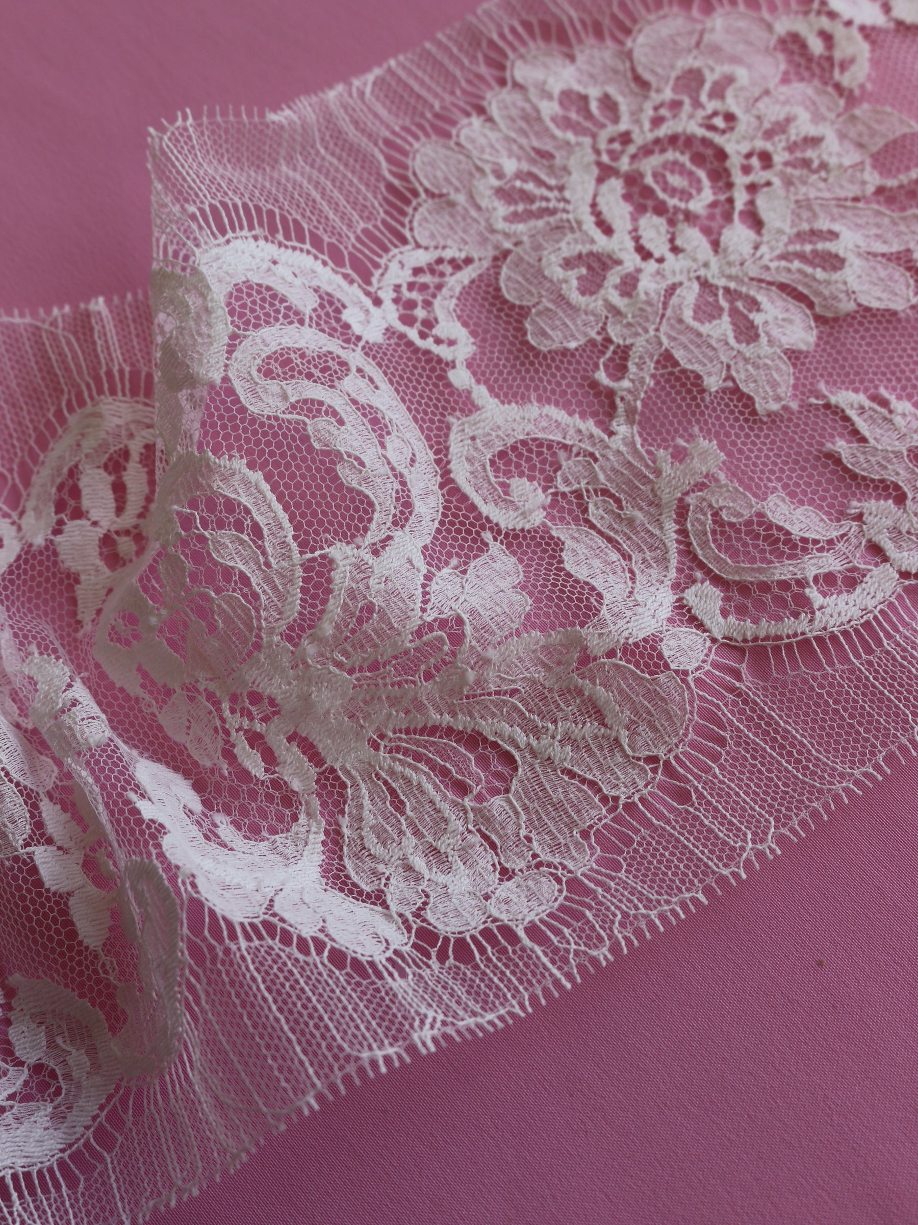 Ivory Chantilly Lace Trim - Hadiza