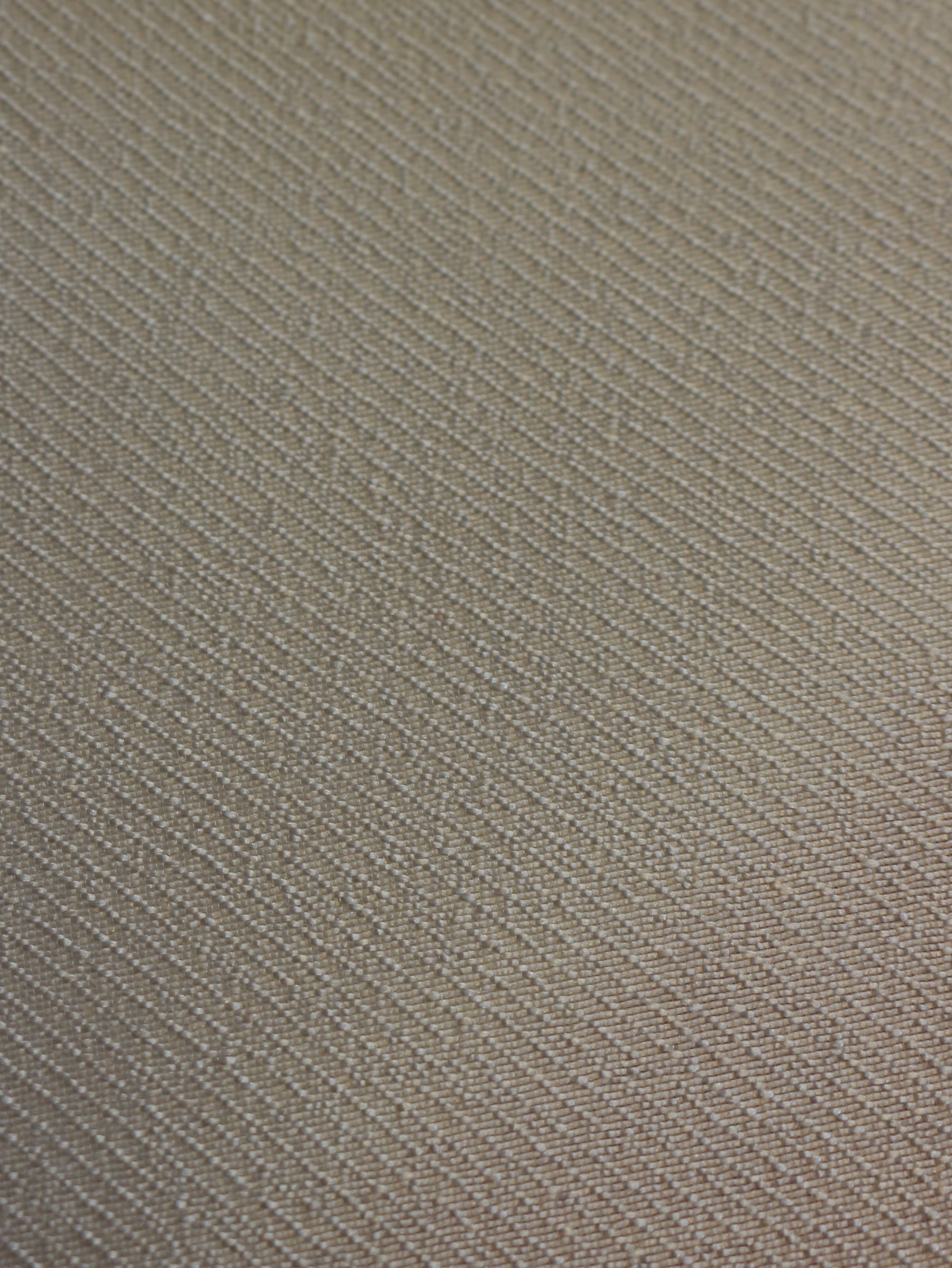 Ivory Poly/Rayon Mikado (142cm/56") - Emotion