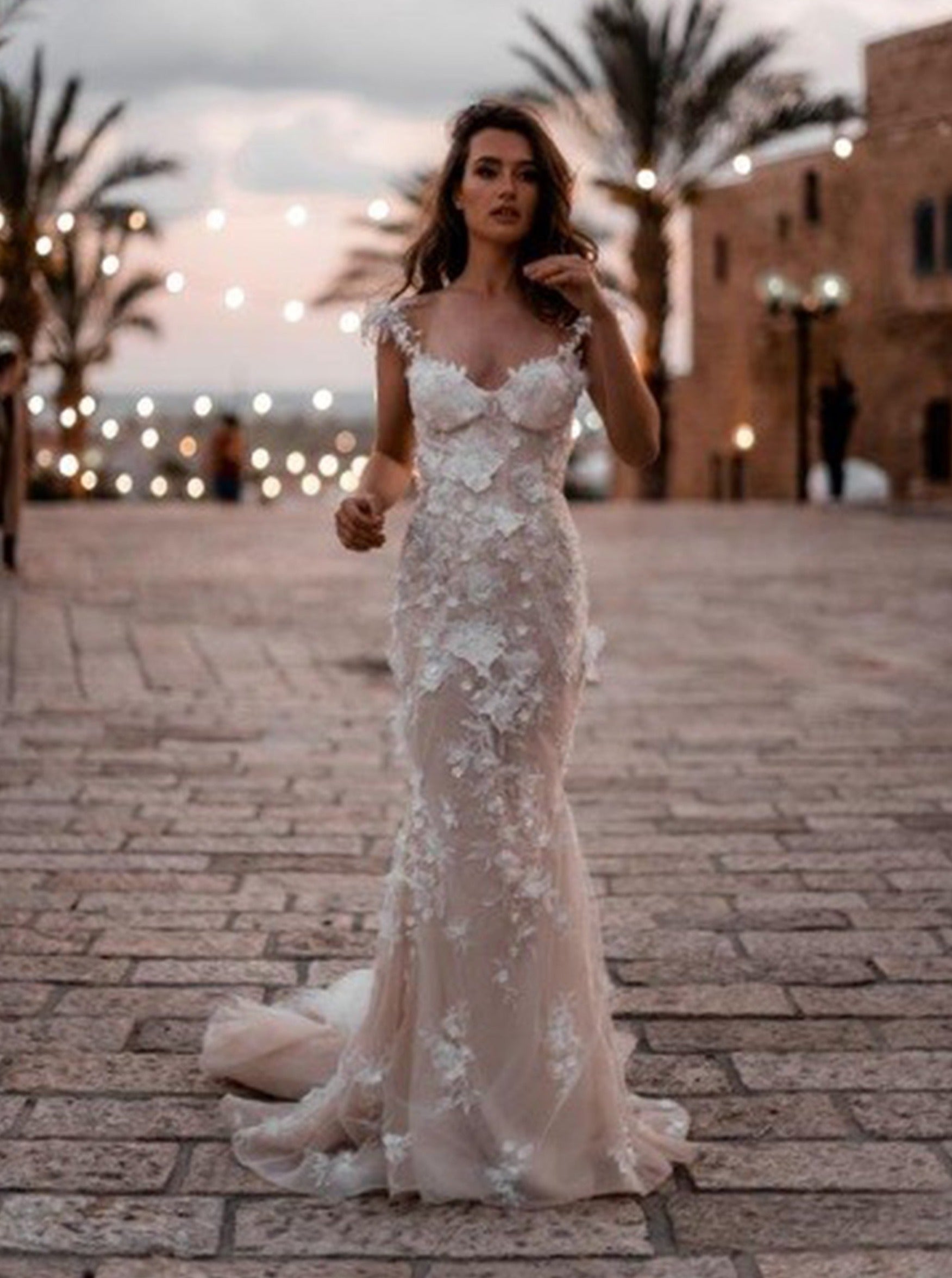 Ivory Embroidered 3D Lace - Willamena