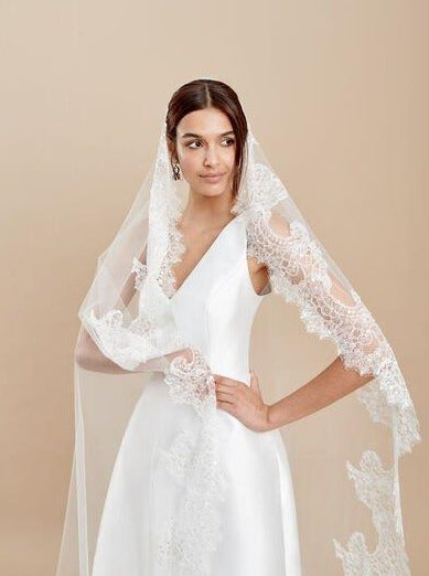 White Corded Lace Trim - Mackenzie