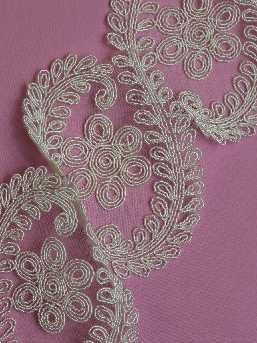 Ivory Corded Lace Trim - Nasturtium