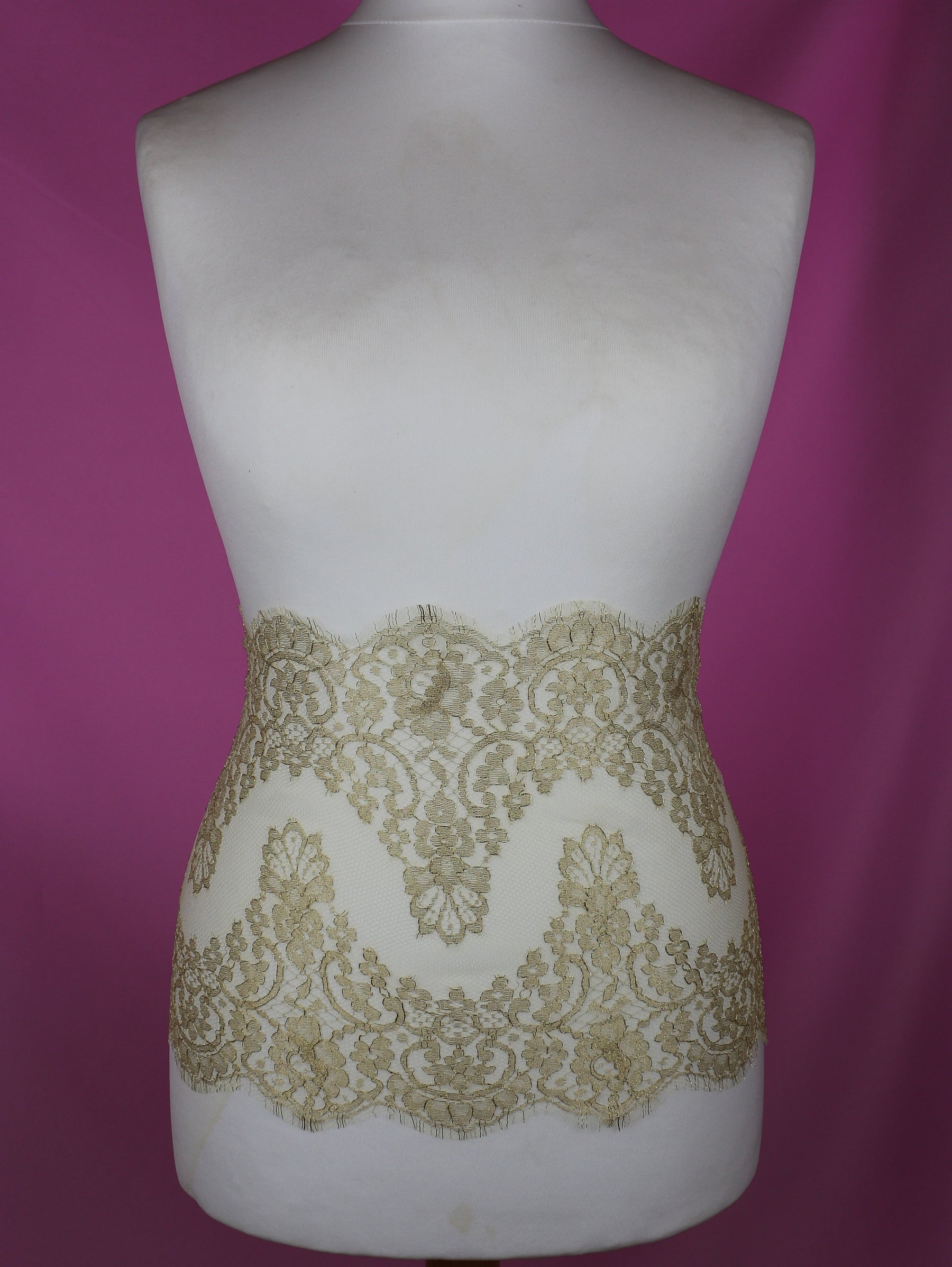 Gold Chantilly Lace Trim - Natasha