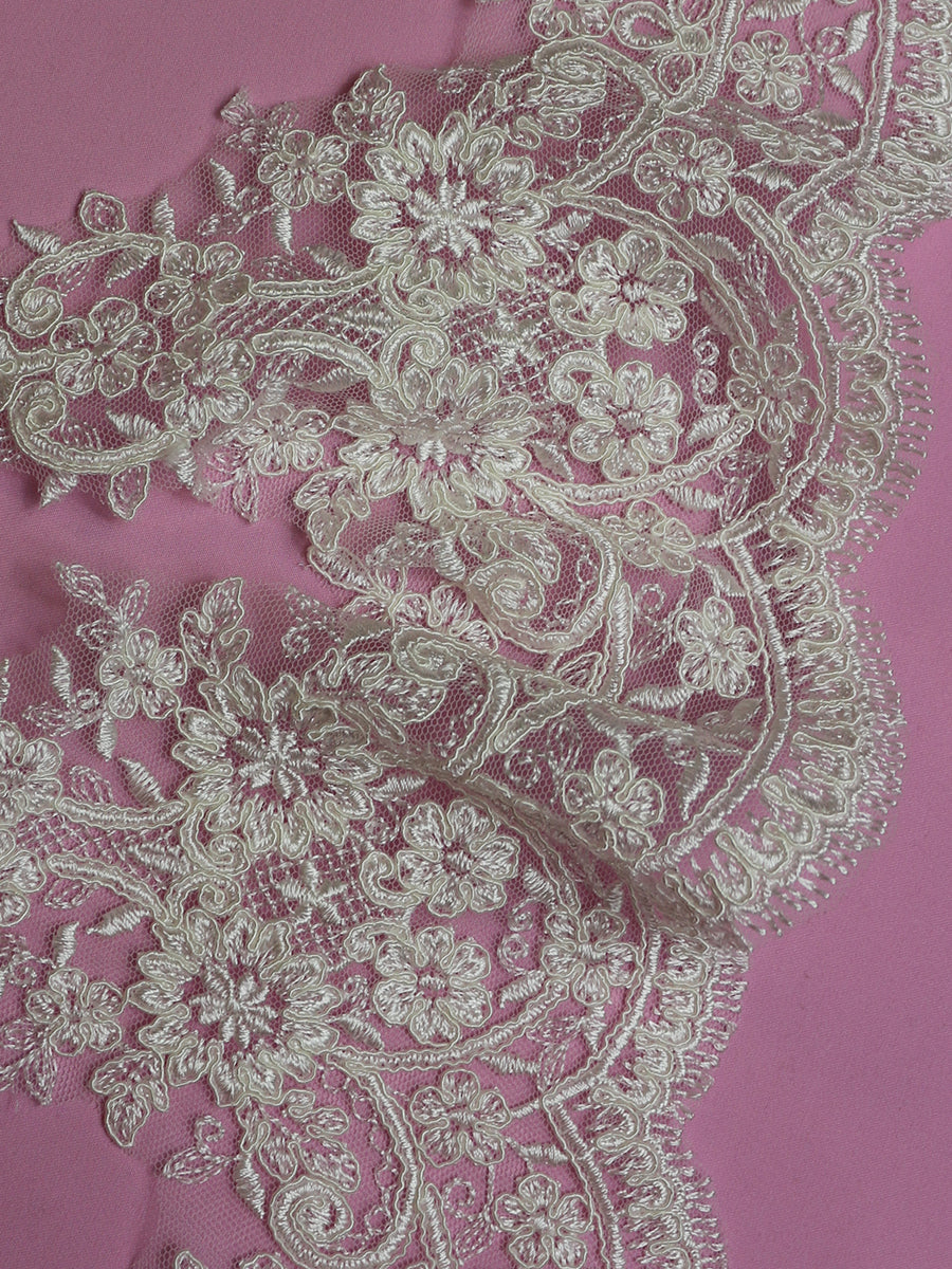 Ivory Corded Lace Trim - Oklahoma