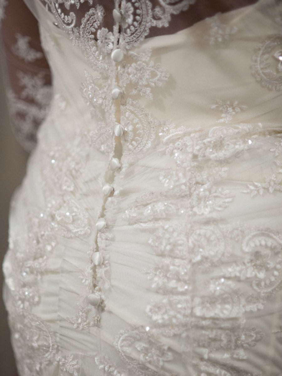 Ivory Embroidered Lace - Ruby