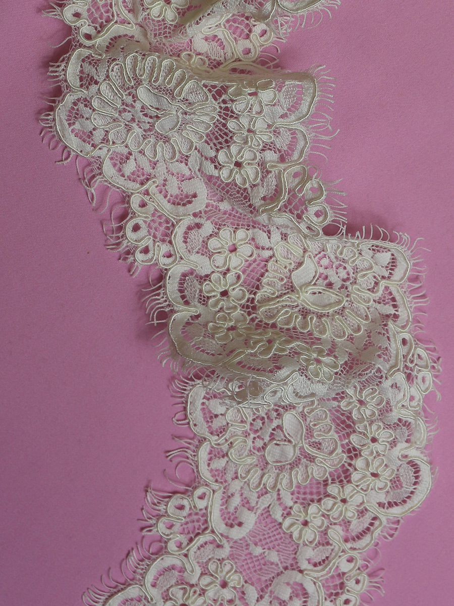 Ivory Corded Lace Trim - Tatiana