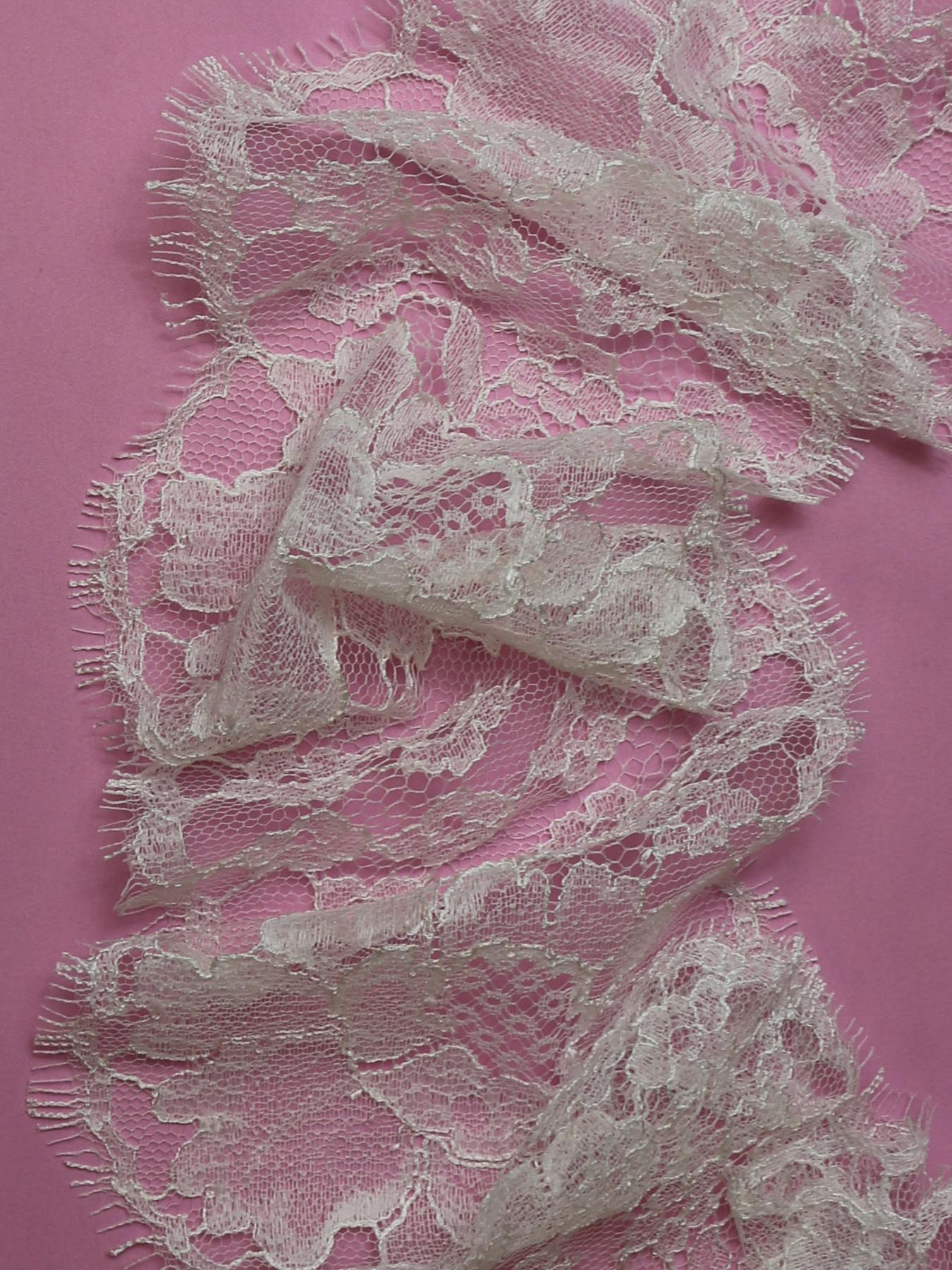 Ivory Chantilly Lace Trim - Tatum