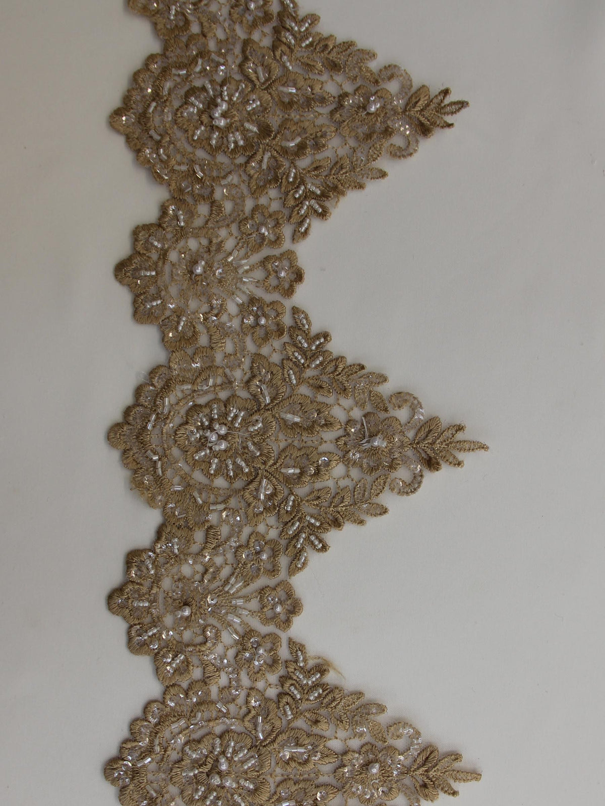 Sandy Beige Lace Trim - Hazel