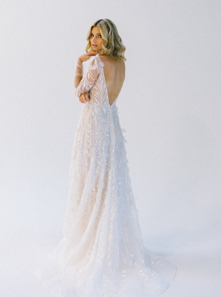Ivory 3D Lace – Everett