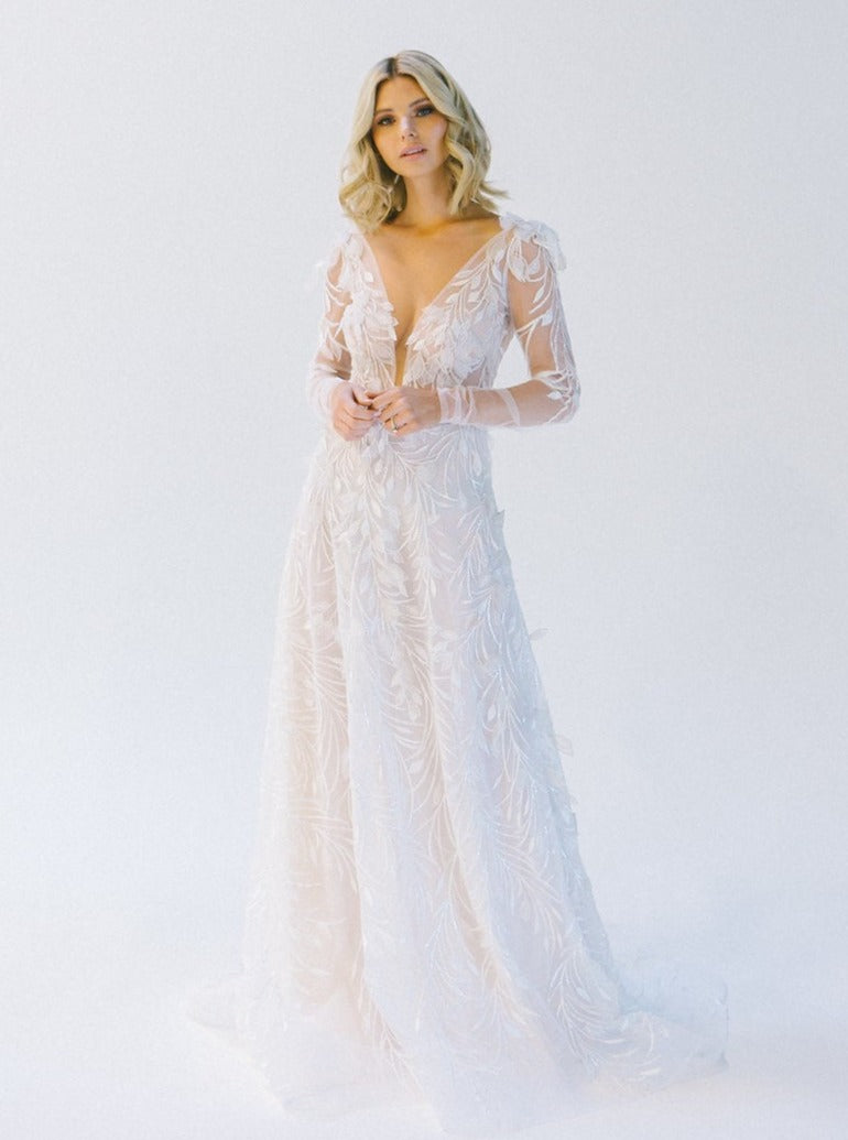 Ivory 3D Lace – Everett