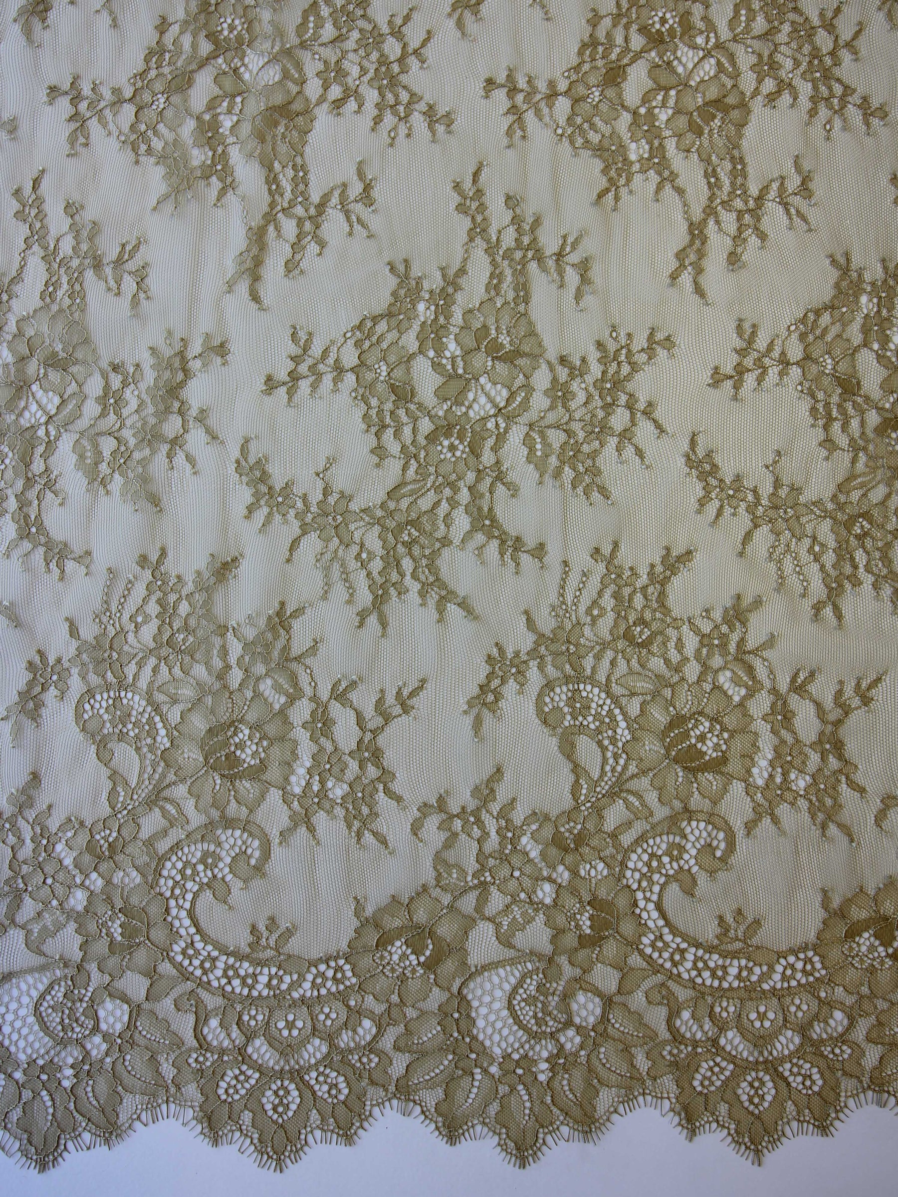 Champagne Raschel Lace - Katherine