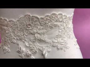Ivory Corded Lace Trim - Janet