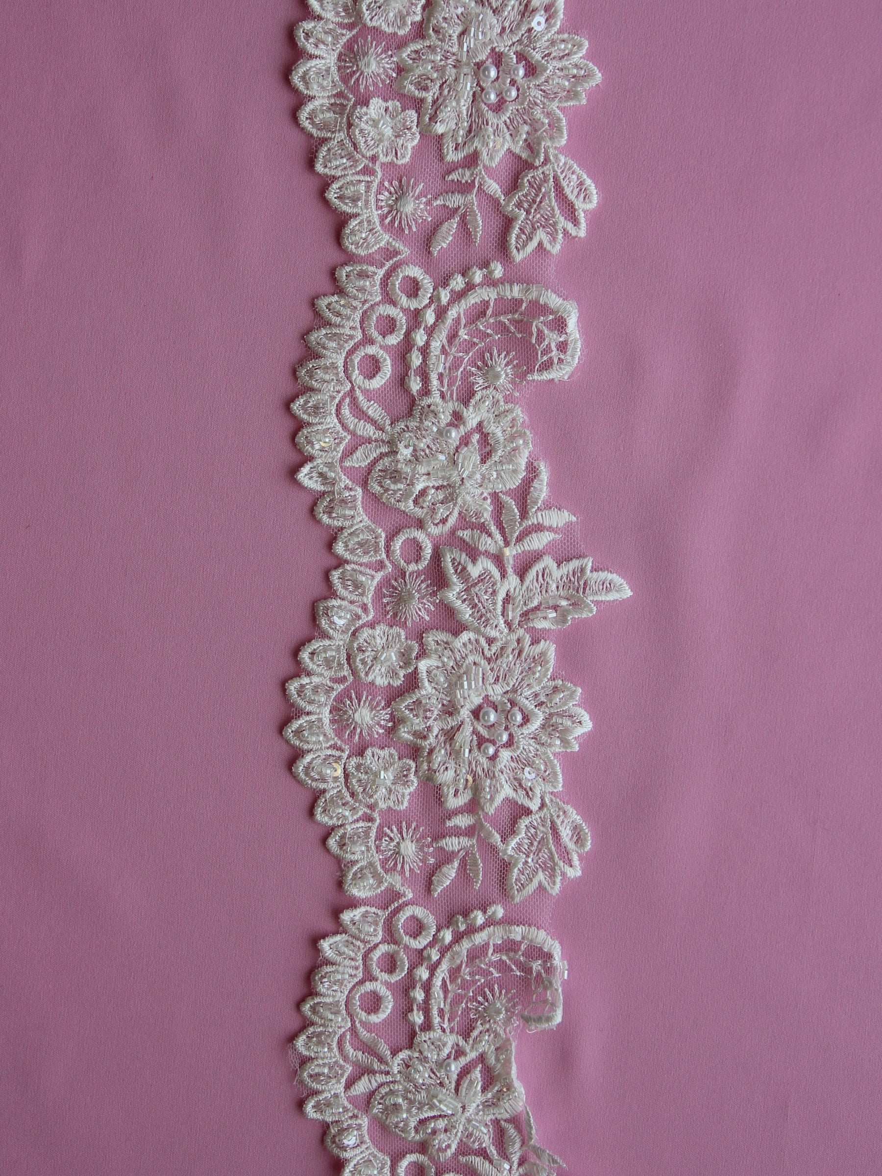 Ivory Beaded Lace Trim - Helma