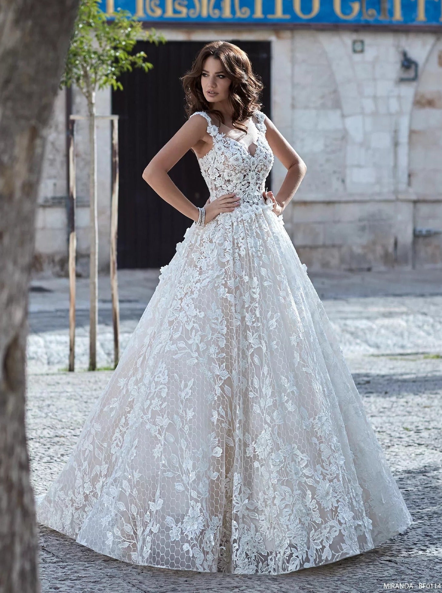 Ivory Embroidered Lattice Lace - Kiri