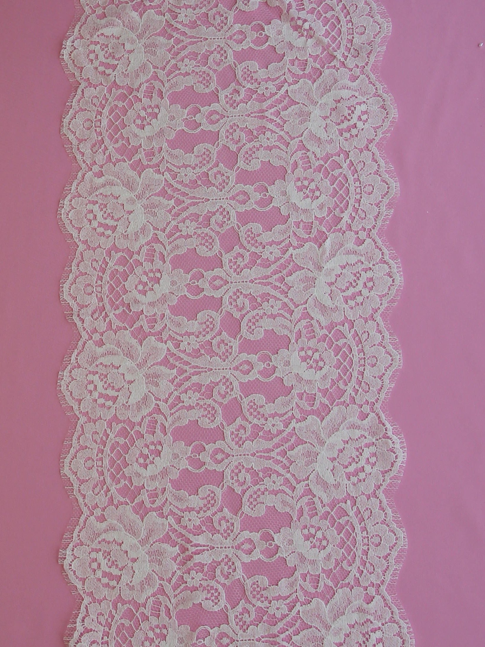 Ivory Chantilly Lace Trim - Patrice