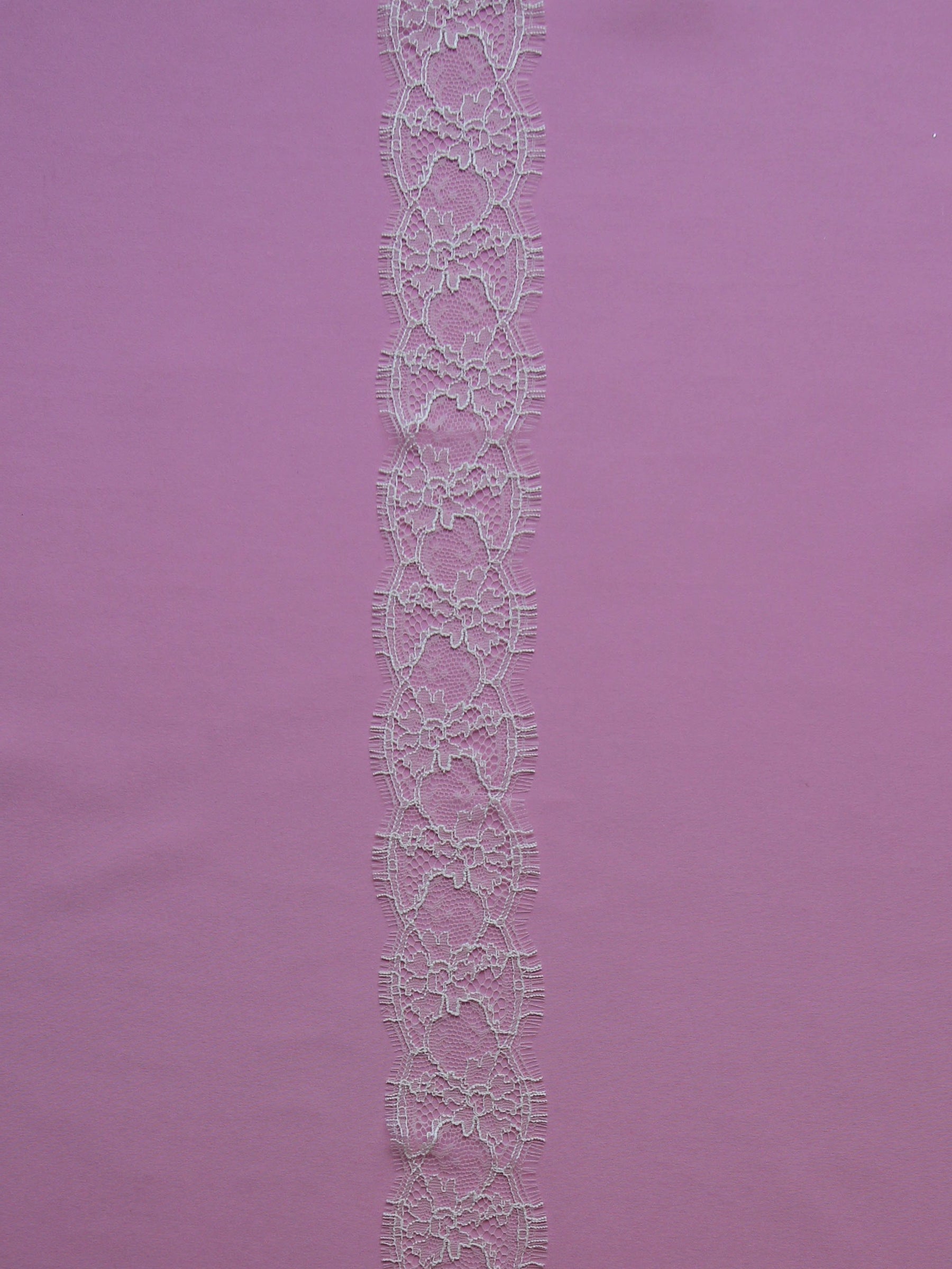 Ivory Chantilly Lace Trim - Yvette