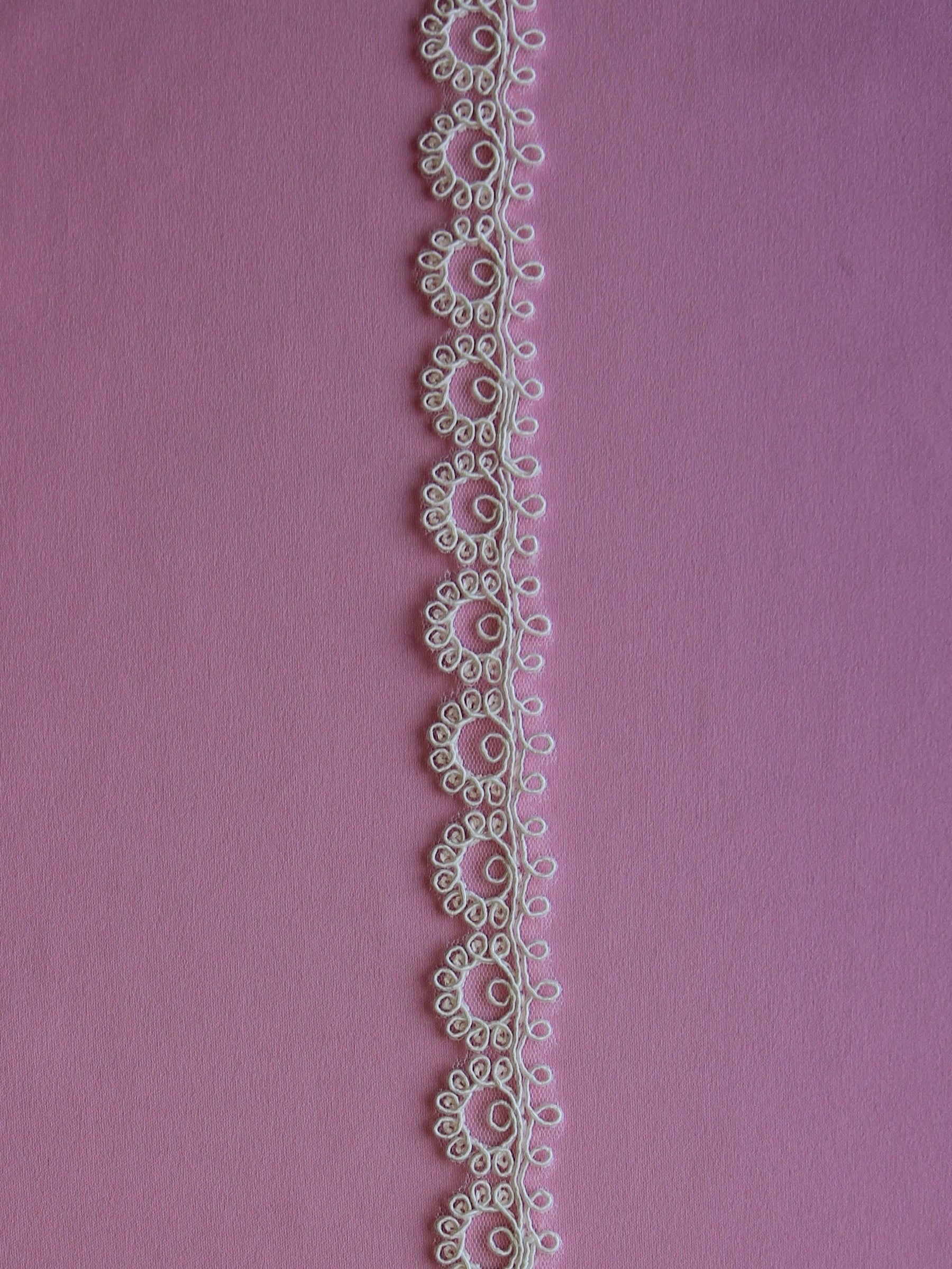 Ivory Corded Lace Trim - Ramson