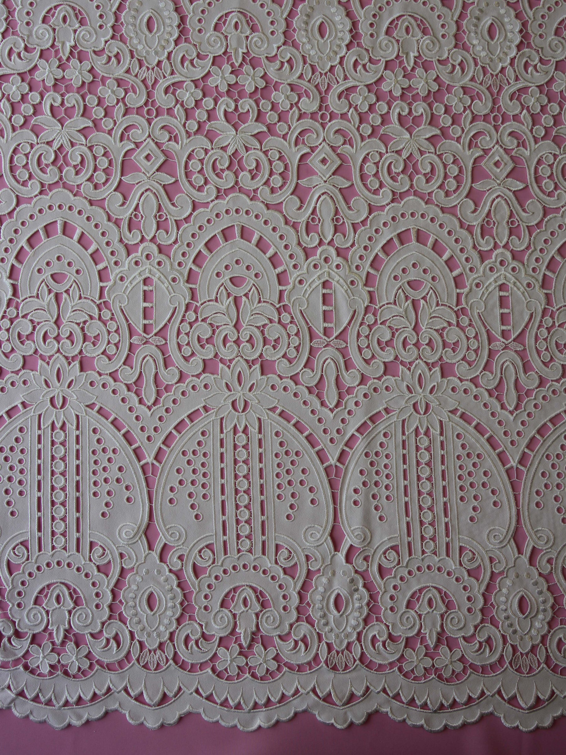 Ivory Georgette Lace - Coco