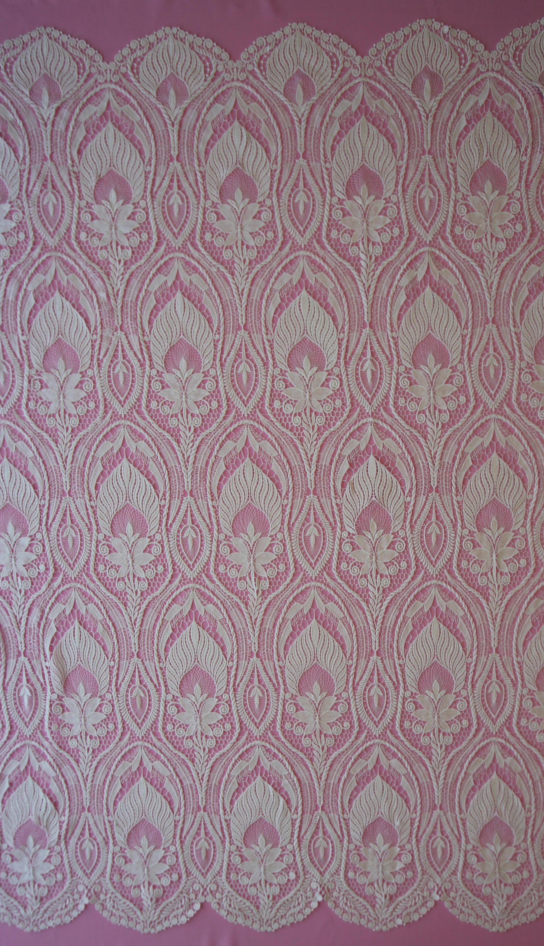 Ivory Guipure Lace – Romane