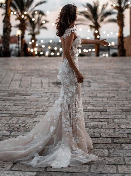 Ivory Embroidered 3D Lace - Willamena