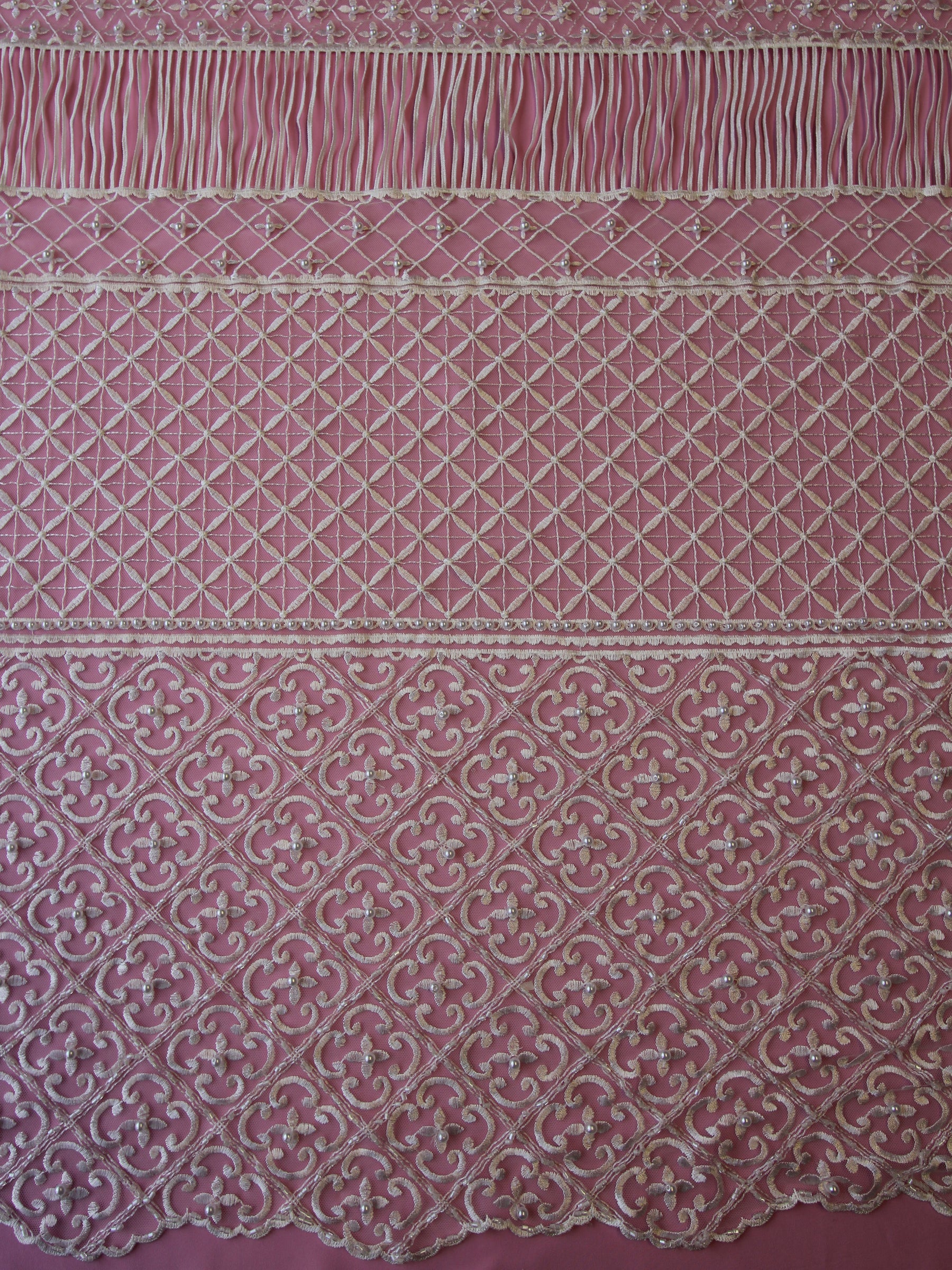 Ivory Pearl Lace - Charisma