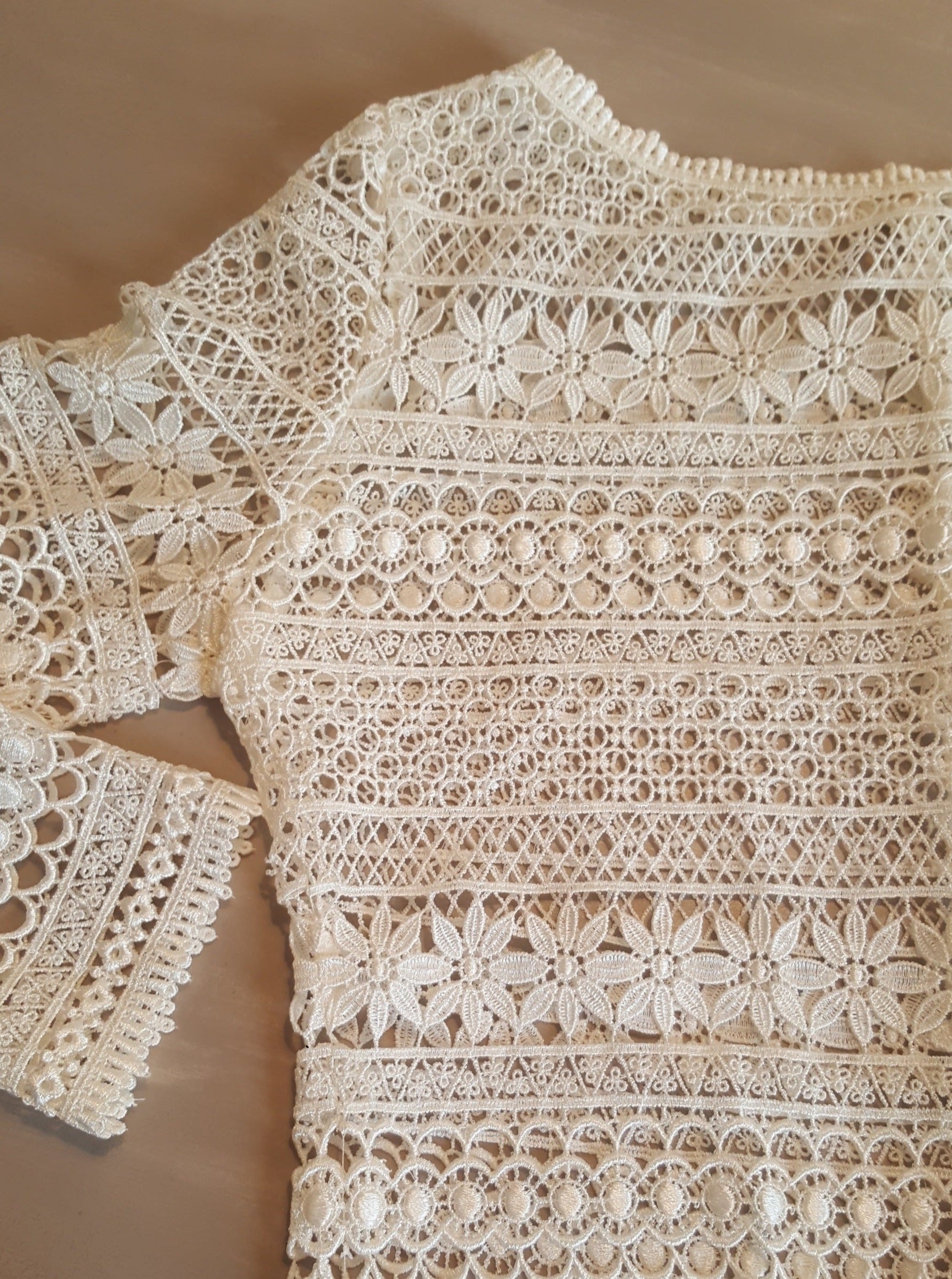 Ivory Guipure Lace - Gretel