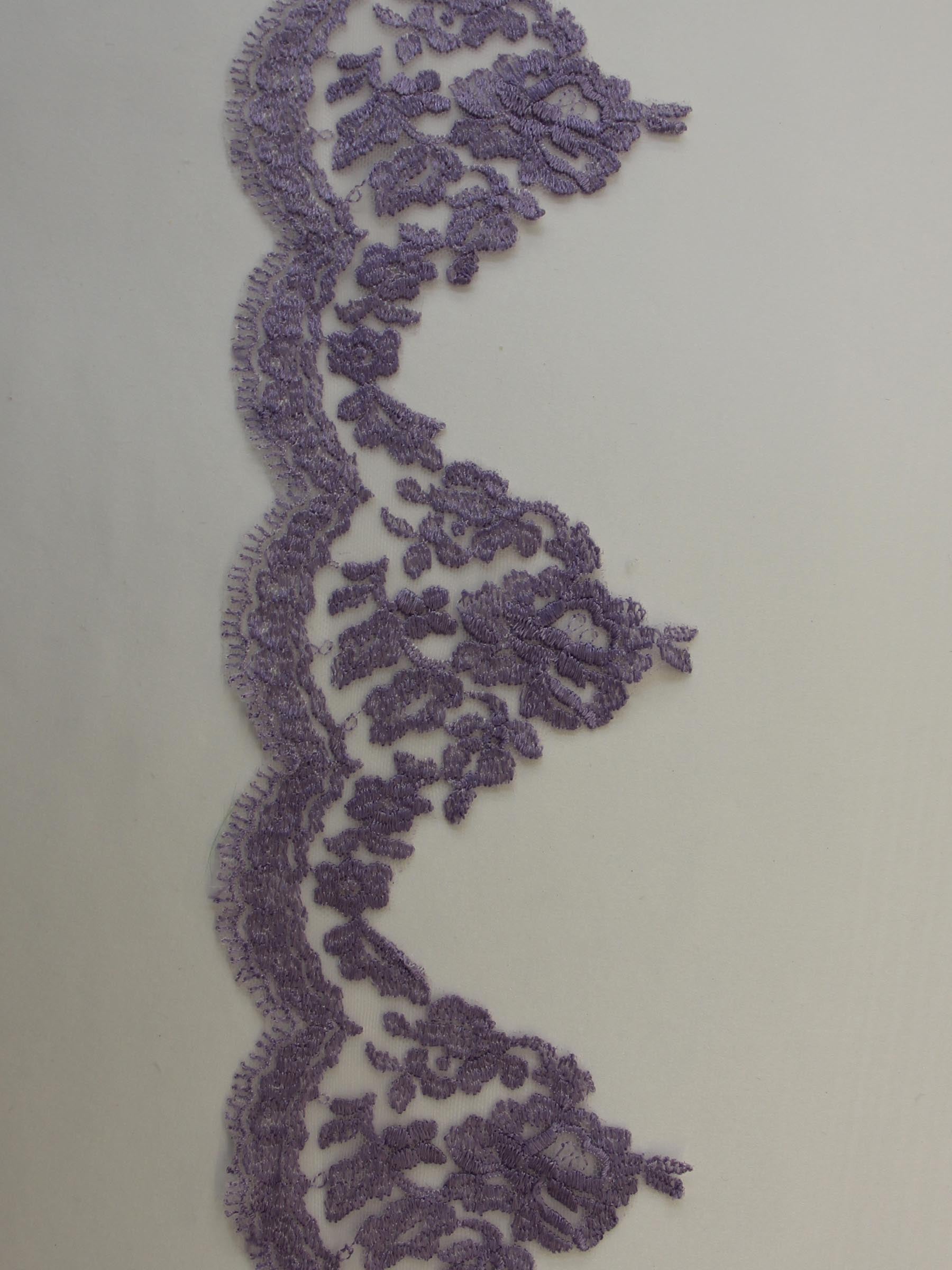 Lavender Lace Trim - Dominique
