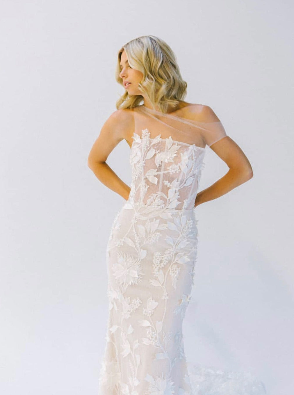 Ivory 3D Lace - Catalina