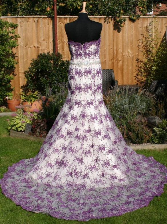 Deep Violet Lace for Dressmaking - Maria Deep Violet Lace for Dressmaking - Maria