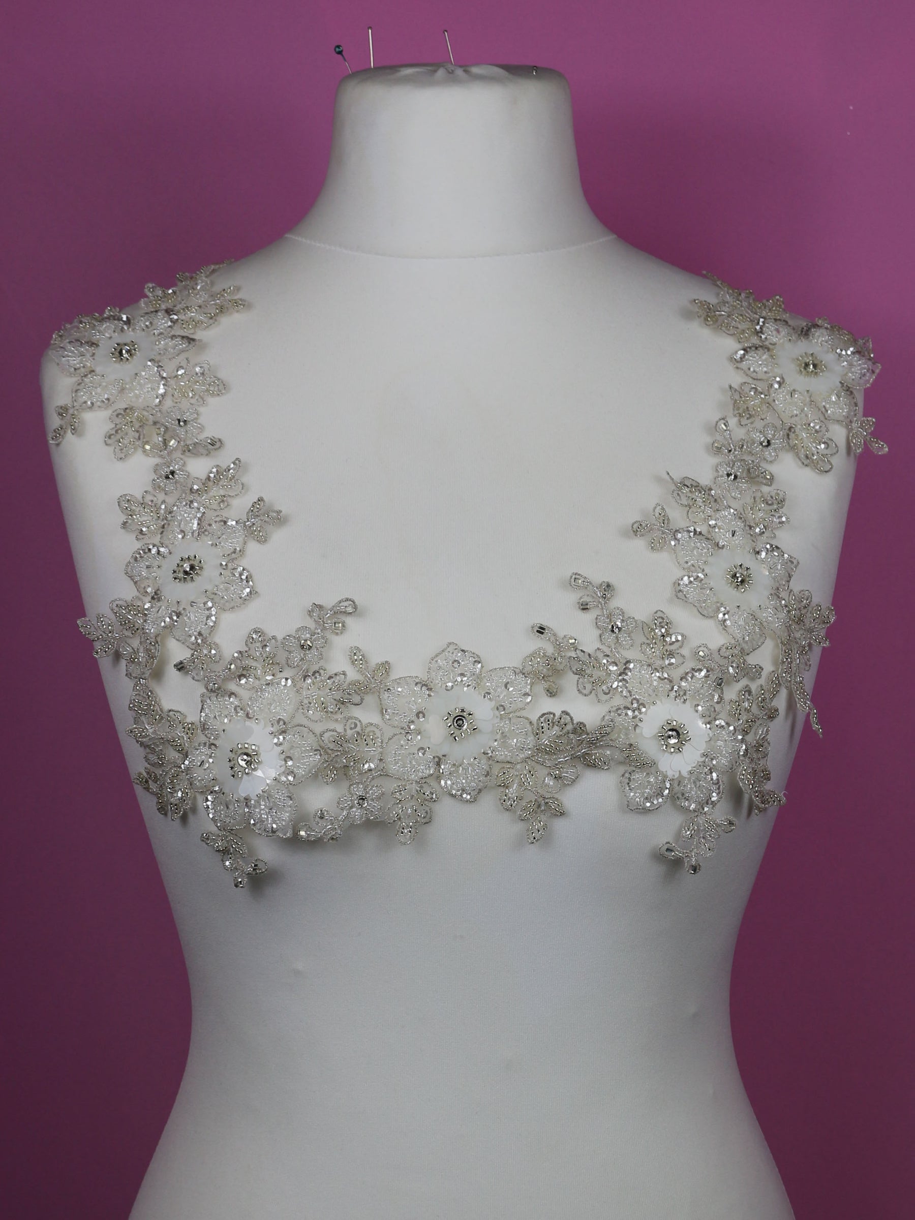 Ivory Sequinned Lace Appliques - Tucana