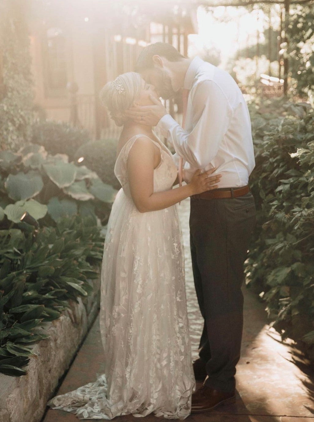 Ivory Embroidered Lace - Tuva