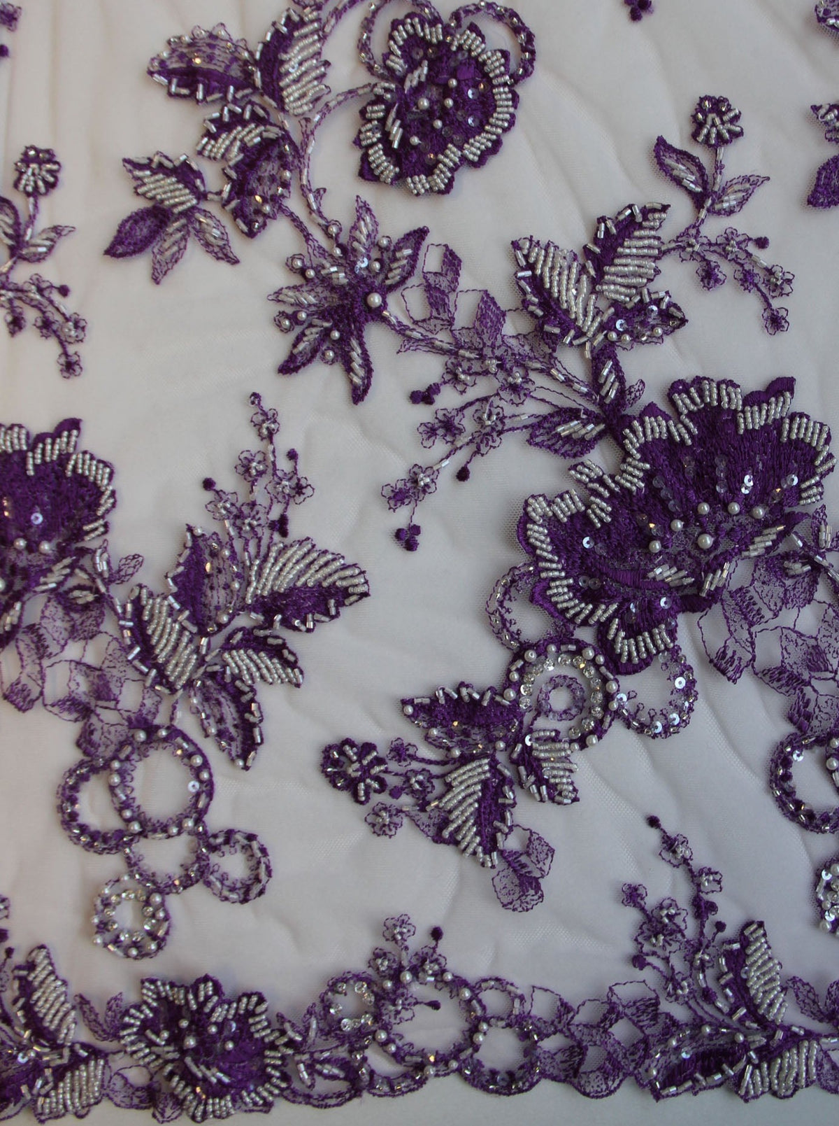 Violet Lace - Roberta