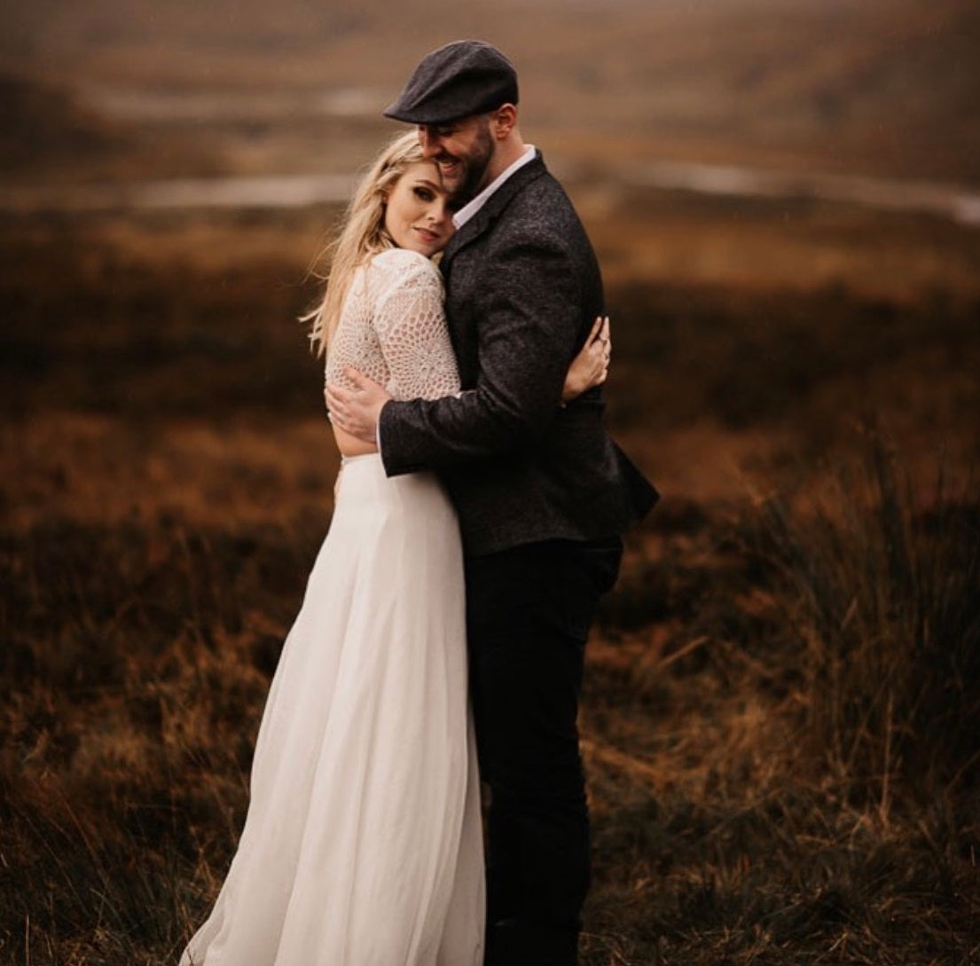 Ivory Corded Lace – Philine