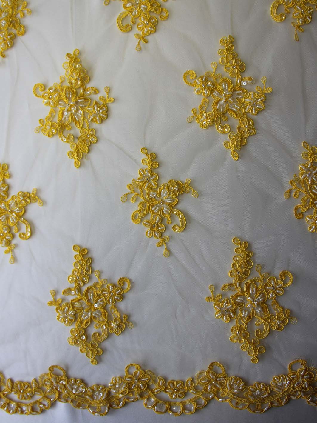 Yellow Lace - Alexandra
