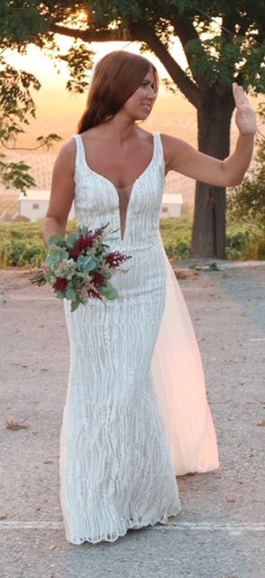 Athira lace dress4