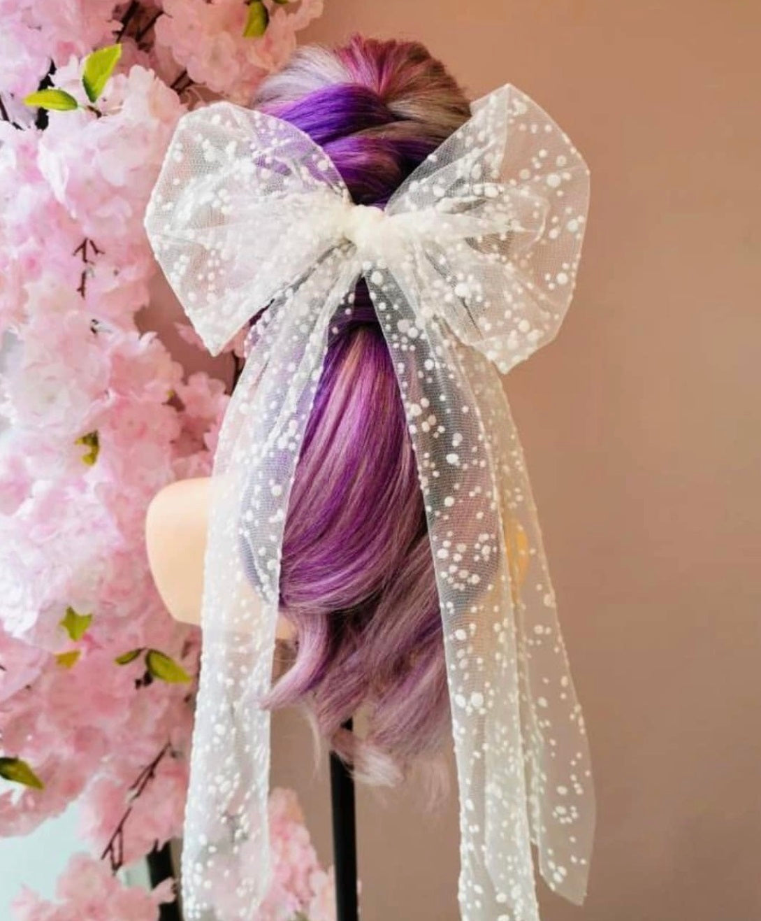 Bridal bow accessory using ivory flock tulle 1